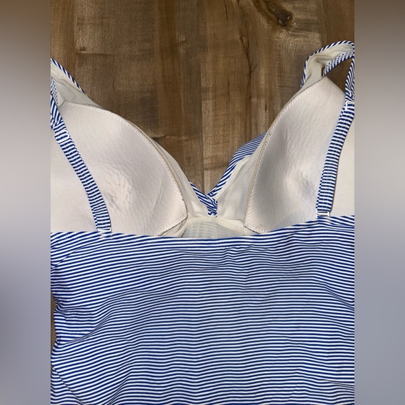 Sea Level Cross Front Multifit Stripe One-Piece Swimsuit Blue Size 20 - Picture 10 of 11